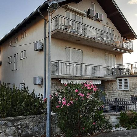 Primasrima Apartments Vodice Bagian luar foto